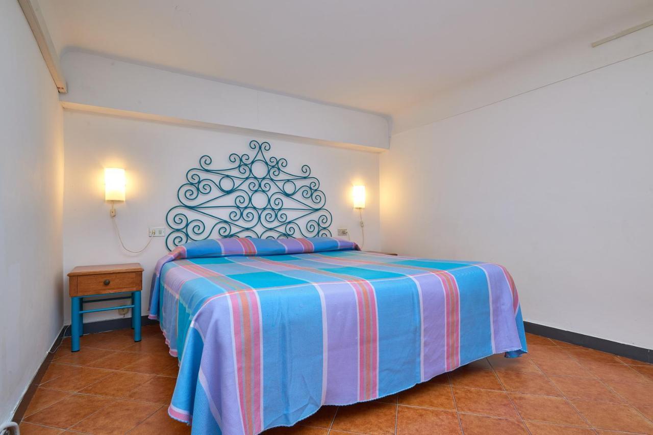 Hotel Garibaldi Finale Ligure Exterior photo